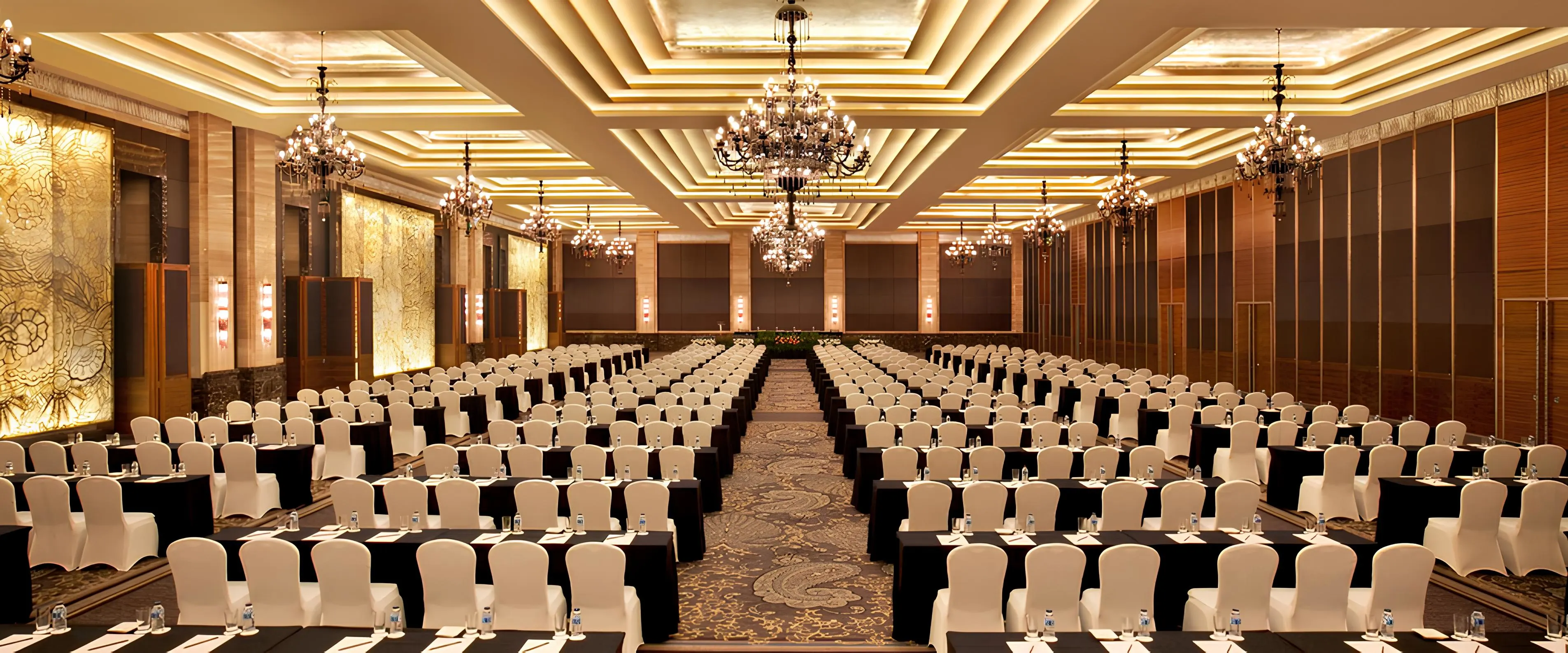 Ballroom 3 - Hotel Indonesia Kempinski