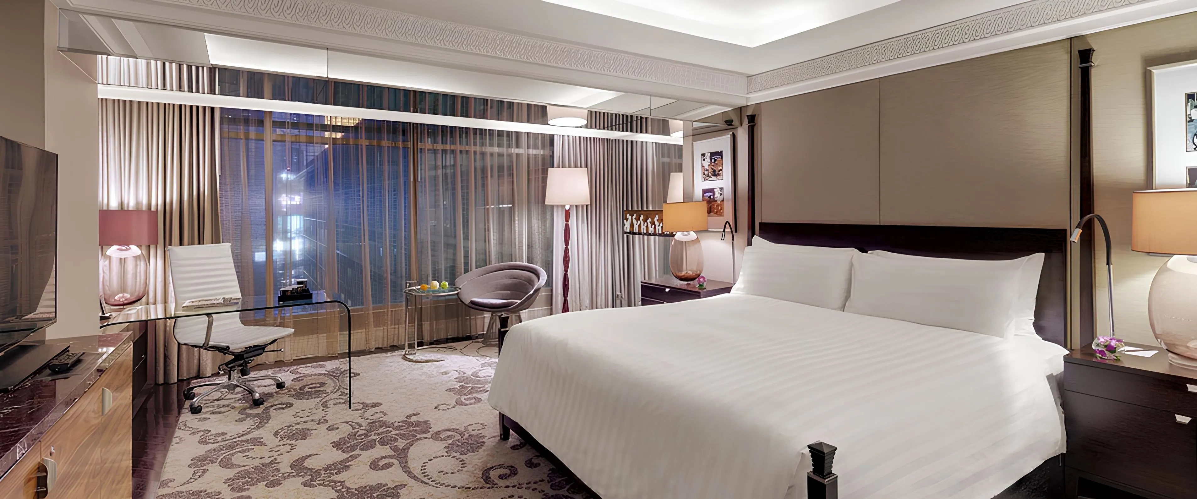 Hotel Room 2 - Hotel Indonesia Kempinski