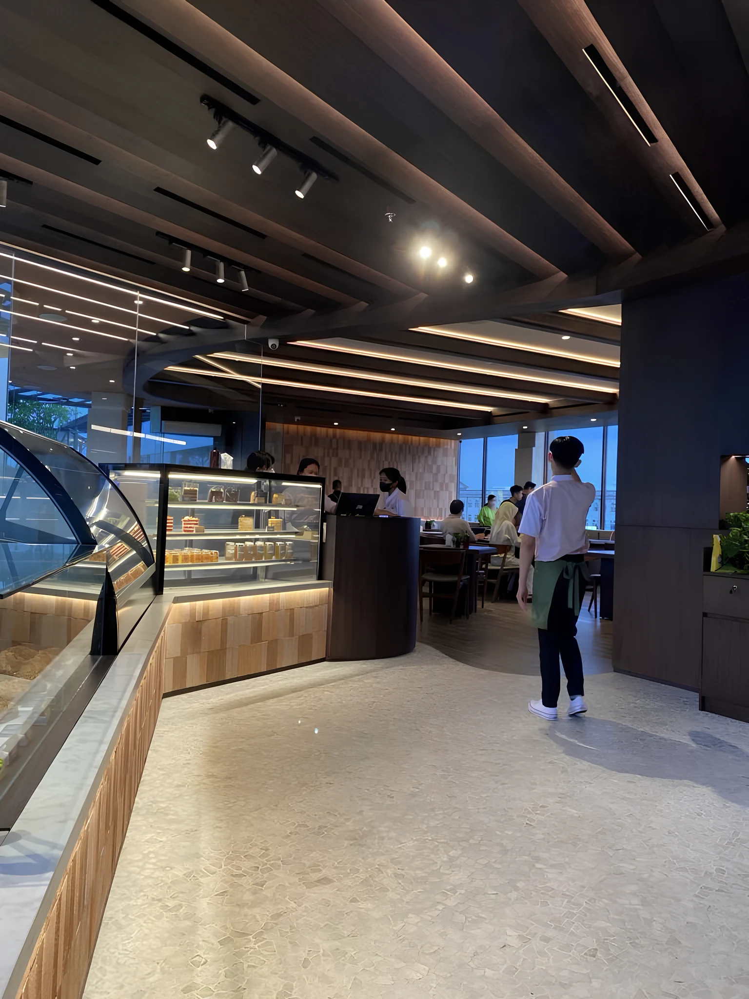 Cafe Indoor - Hyde Park PIK