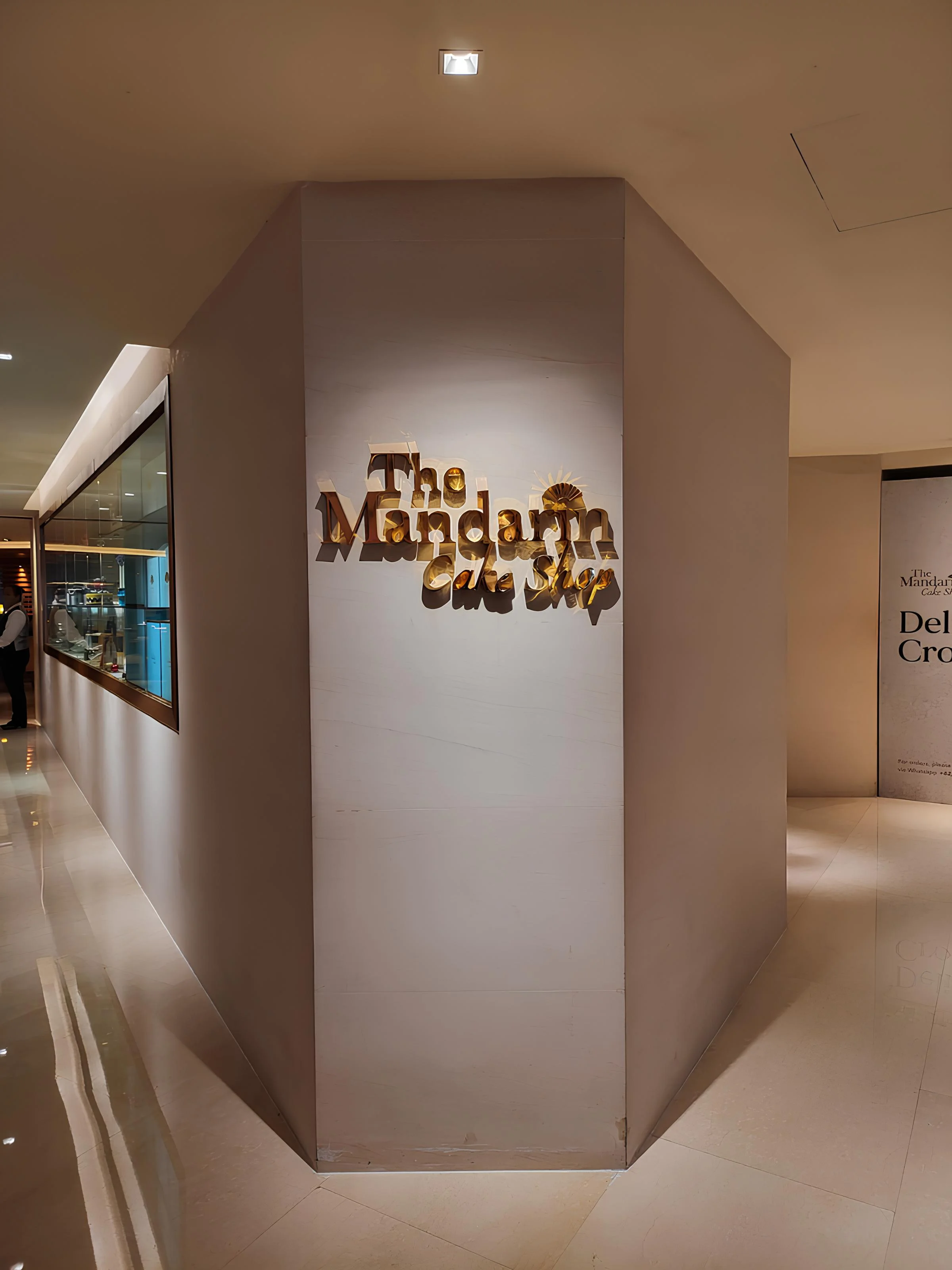 6 Logo - Mandarin Oriental Hotel